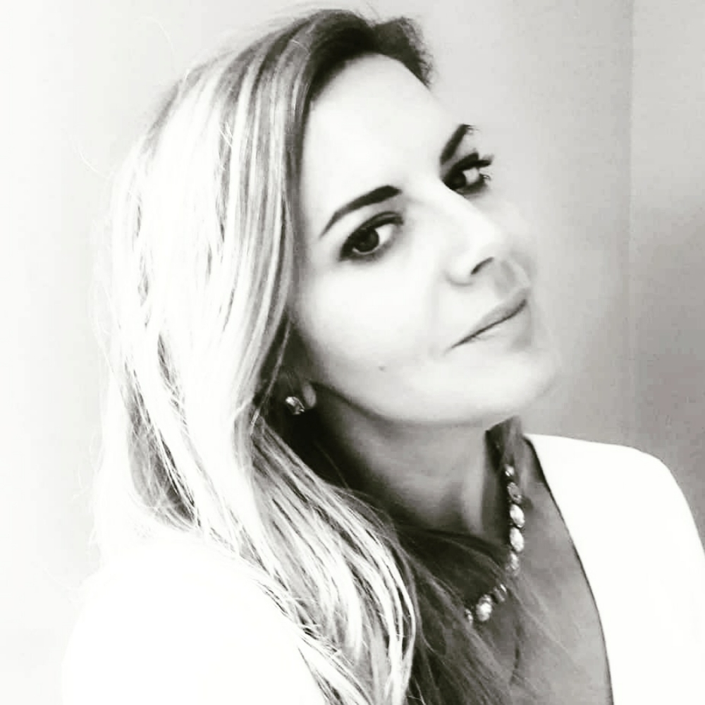 Meet your Posher, Andrea